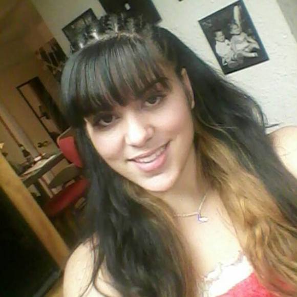 Meet your Posher, Lourdes - Picture 1 of 1