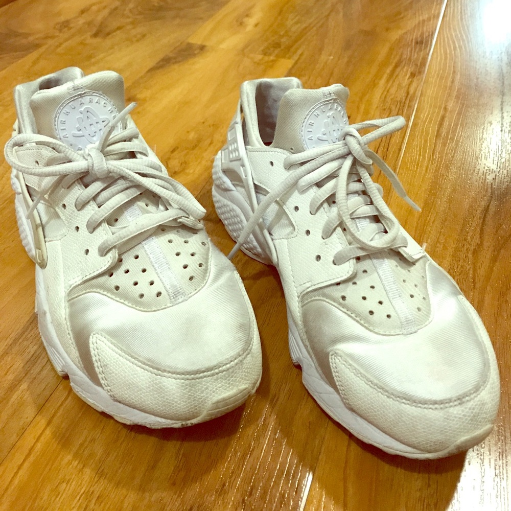 Huarache Nike shoes