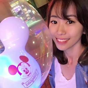 Meet your Posher, Lidia