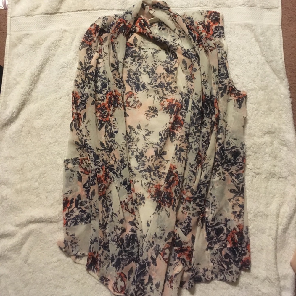 Chiffon floral vest