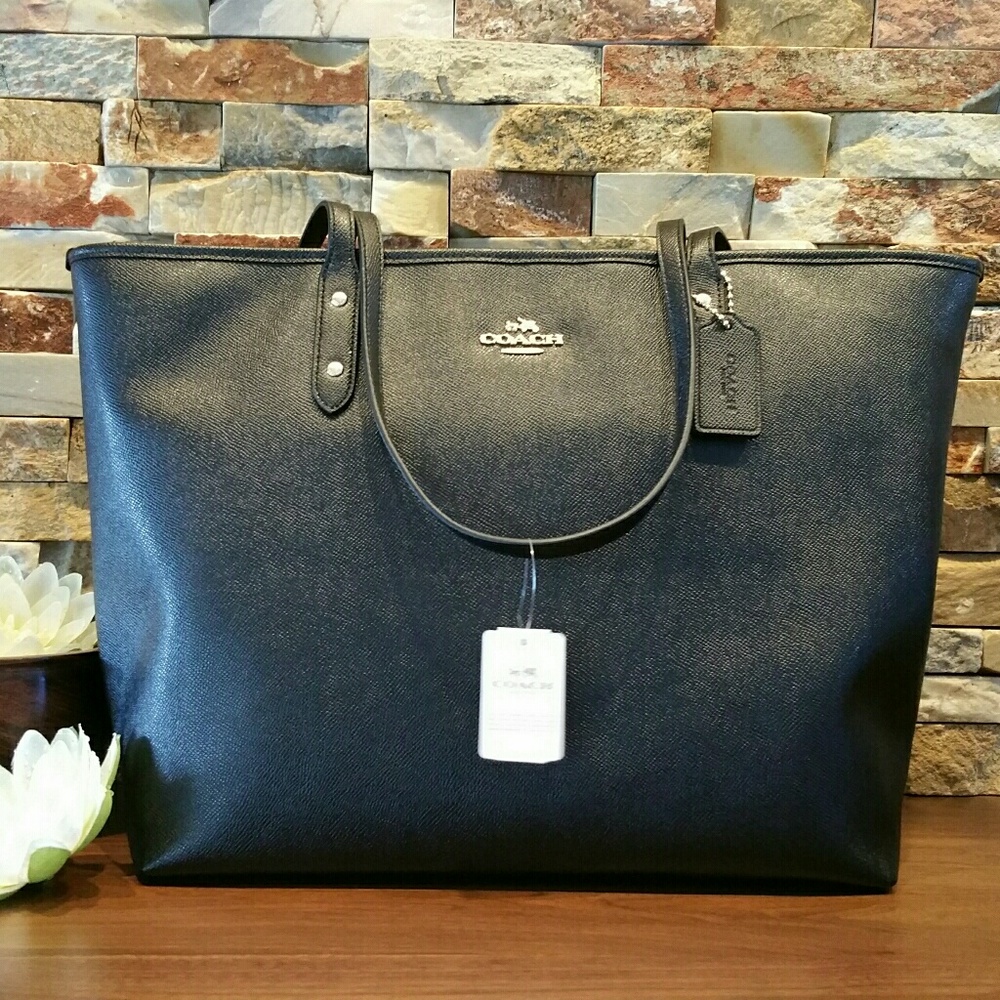 *SALE 1 left!* NEW Coach LARGE City Zip Tote - Picture 7 of 7