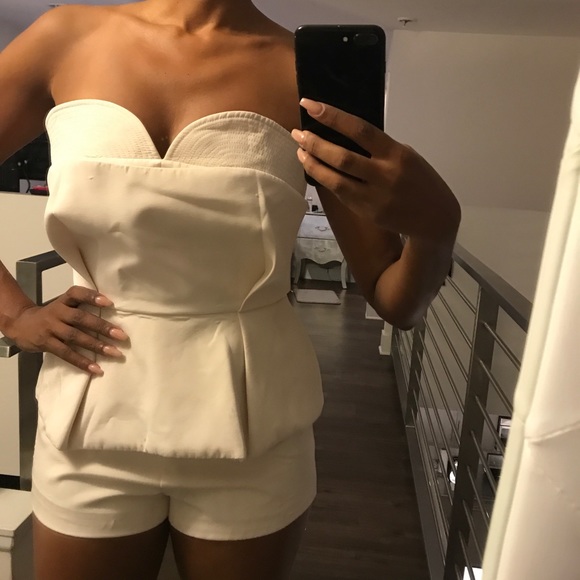 Off white romper - Picture 1 of 3