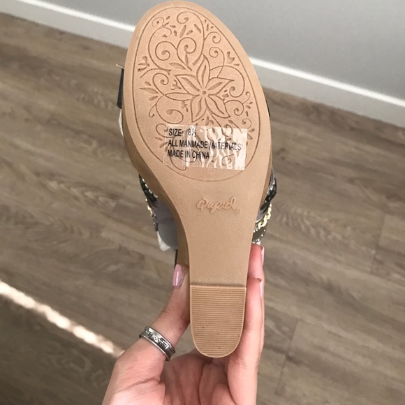 High heel wedges, multicolor, NEW WITH BOX - Picture 3 of 3