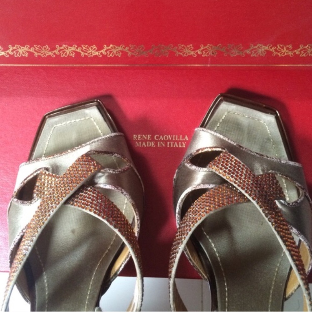 Rene Caovilla Swarovsky Gold Tone & Patent Platform 6 - Picture 3 of 4