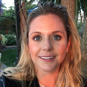 Meet your Posher, Cally