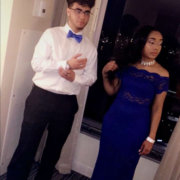 Dress - Picture 3 of 5