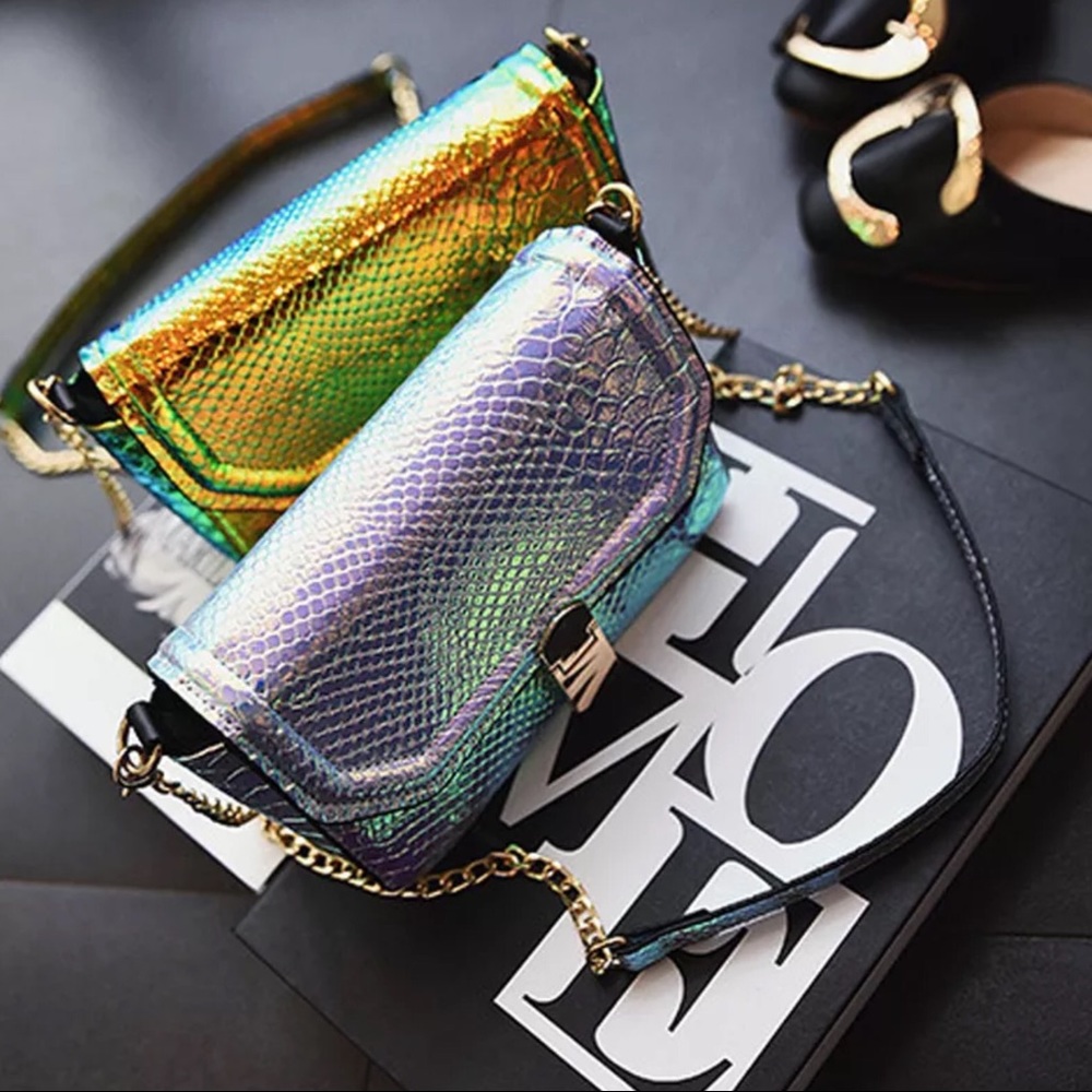 NWT- LAST ONE‼️💫Galactic 🦄Holographic Bag🌈 - Picture 4 of 6