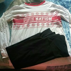 yoga pants end shirt