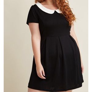 NWT Peter Pan Collar Dress