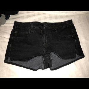 American Eagle black shorts