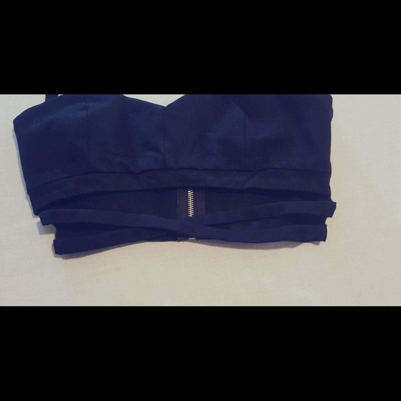 Signature 8 Black Crop Top W/ Crisscross - Picture 2 of 4