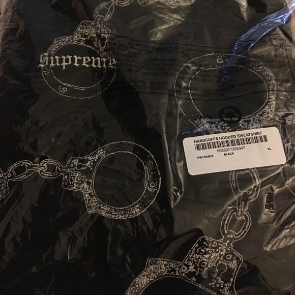 *SOLD*Supreme Handcuff Hoodie - Picture 2 of 3