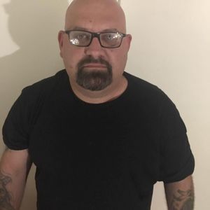 Meet your Posher, Marc