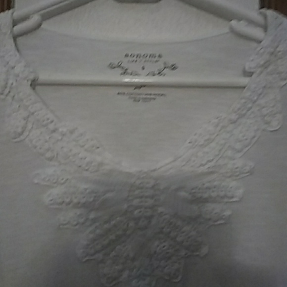 Top - Picture 2 of 4