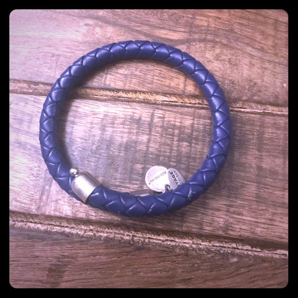 Leather bracelet
