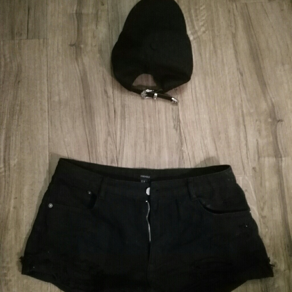 High waist black denim shorts and western hat set