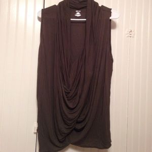 Scooped neck top, military green.