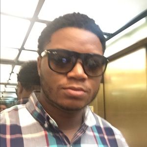 Meet your Posher, Alton