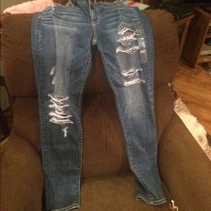 American Eagles NWT size 12 Super stretch skinny