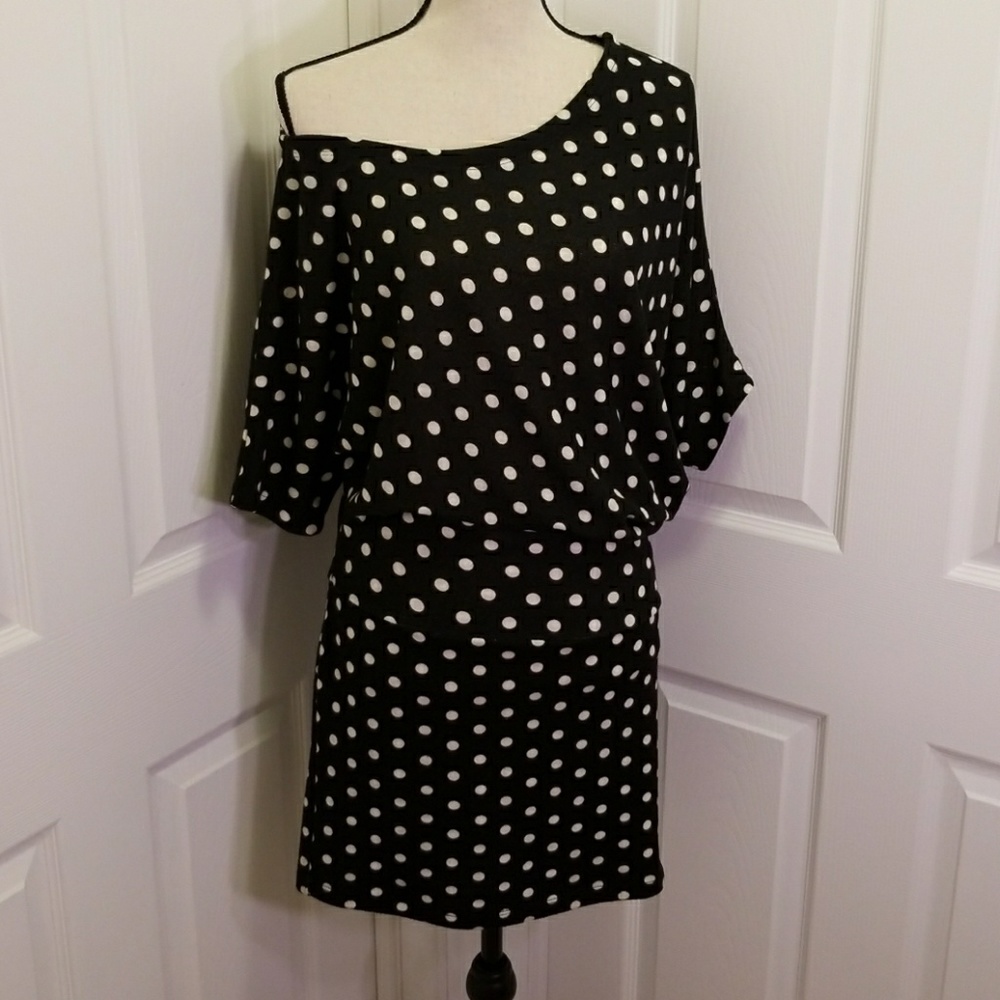 Polka dot asymmetrical dress
