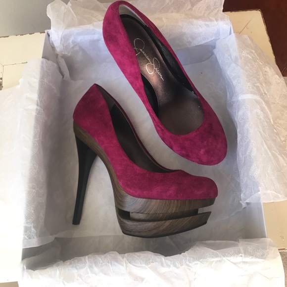 Jessica Simpson JS-Colie Platform Pump {cranberry} - Picture 4 of 6