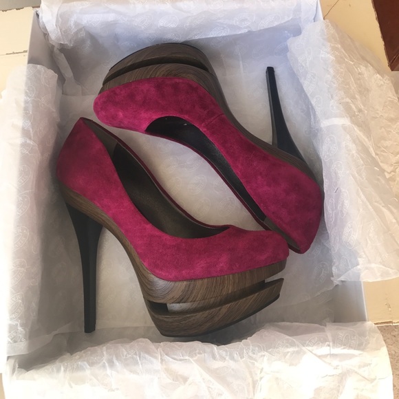 Jessica Simpson JS-Colie Platform Pump {cranberry} - Picture 5 of 6