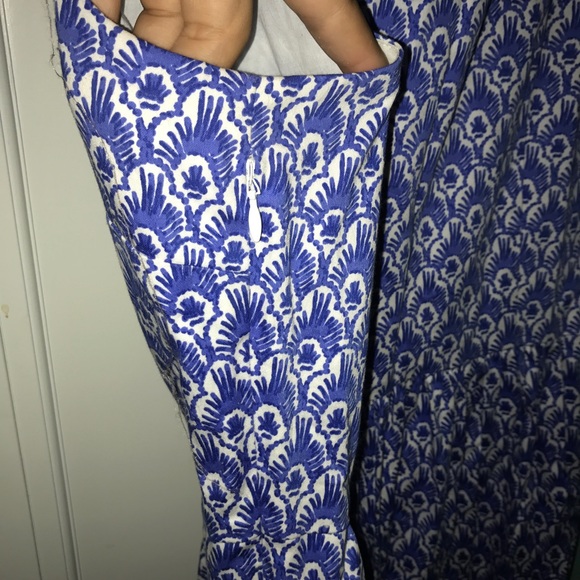 Scallop Style pattern Vineyard Vines Dress - Picture 4 of 5