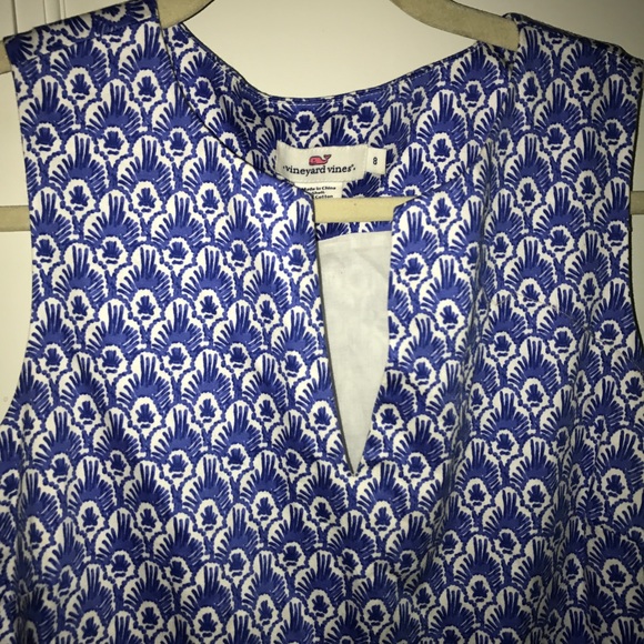 Scallop Style pattern Vineyard Vines Dress - Picture 5 of 5