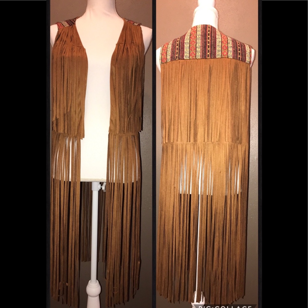 ✨⭐️Stunning Fringe Vest✨⭐️