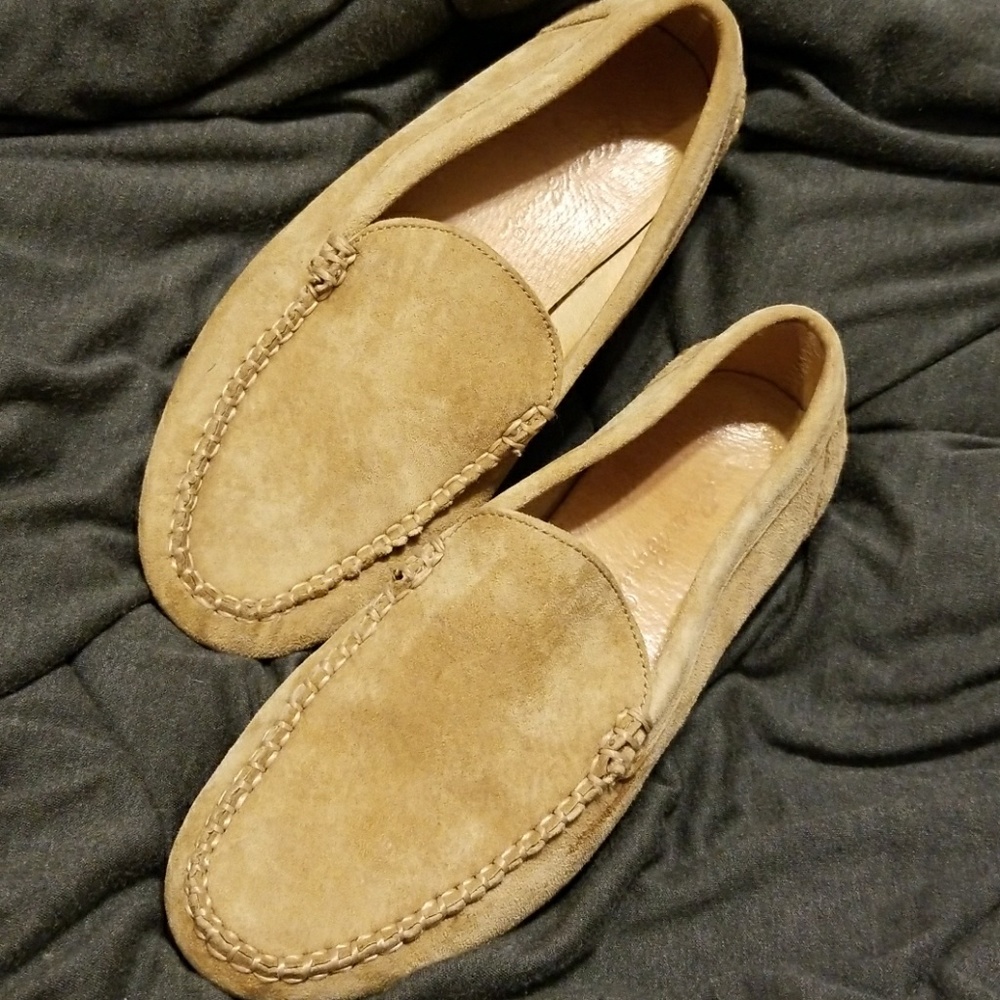 Eddie Bauer Leather flats