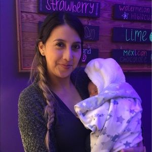Meet your Posher, Monica