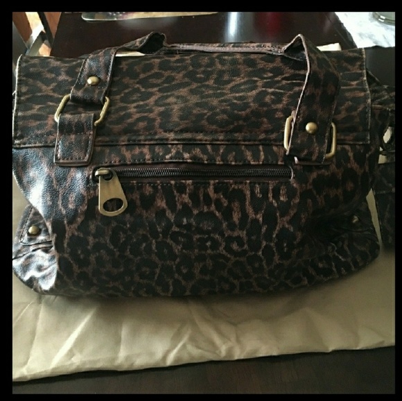 Cheetah print purse and wallet - Picture 2 of 7