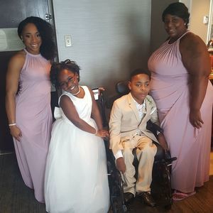 Meet your Posher, Evada