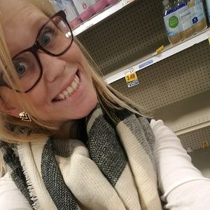 Meet your Posher, Shannon