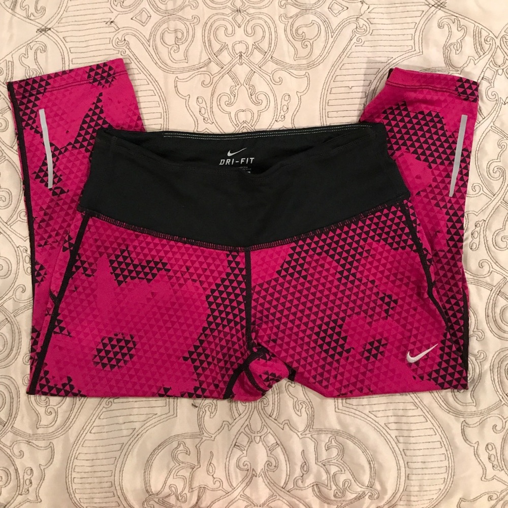 Nike dry fit crop leggings