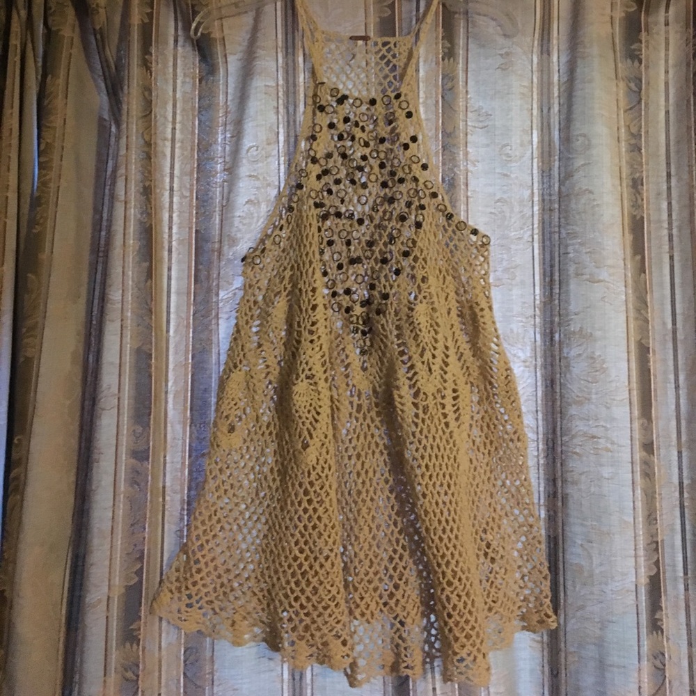 Free people gorgeous crochet top with coin accents