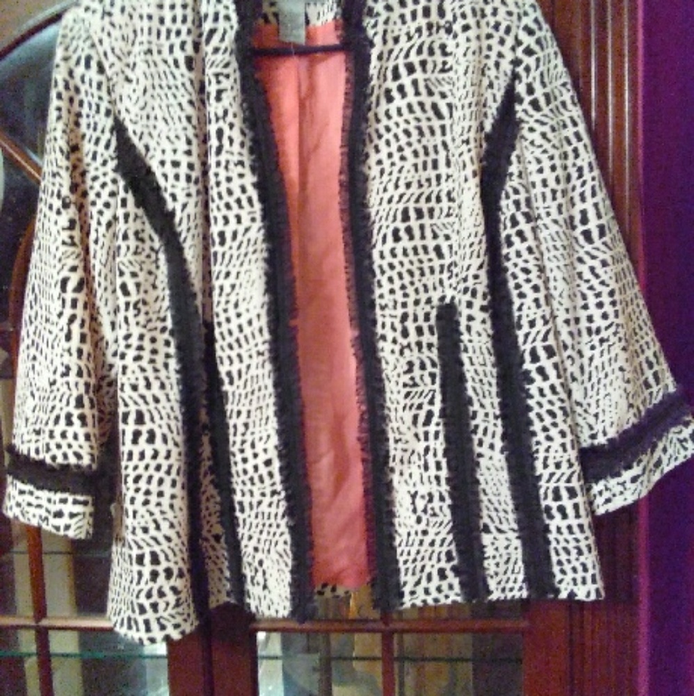Birch Hill Large Black and White Blazer