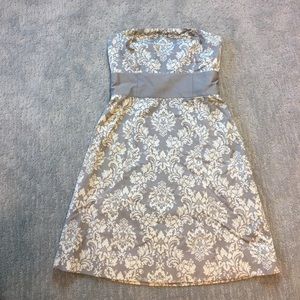 Grey strapless dress