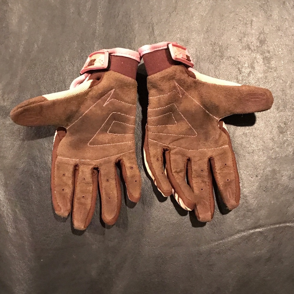 Thor Racing Gloves - Picture 2 of 3