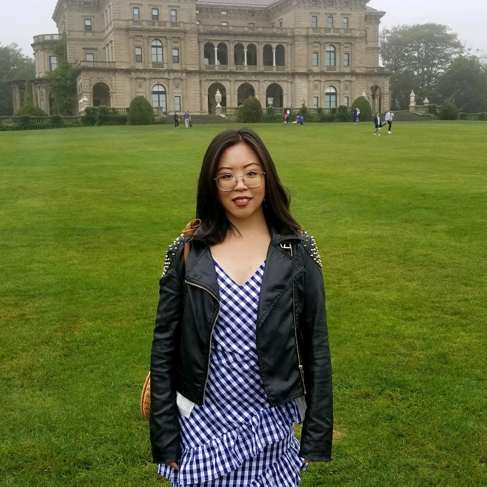 Meet your Posher, Sayra