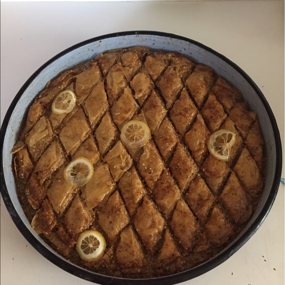 Meet your Posher, Hasija