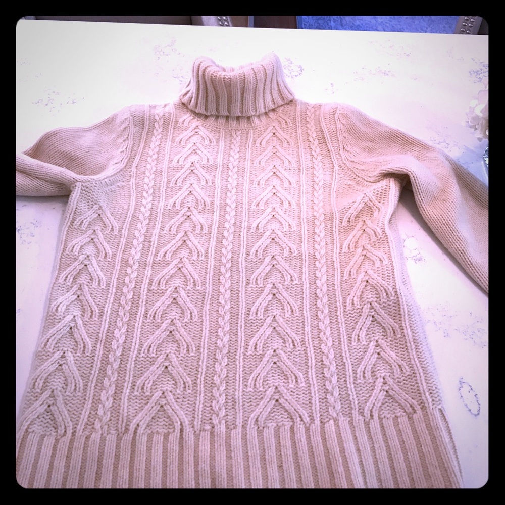 Cream cable knit turtleneck sweater