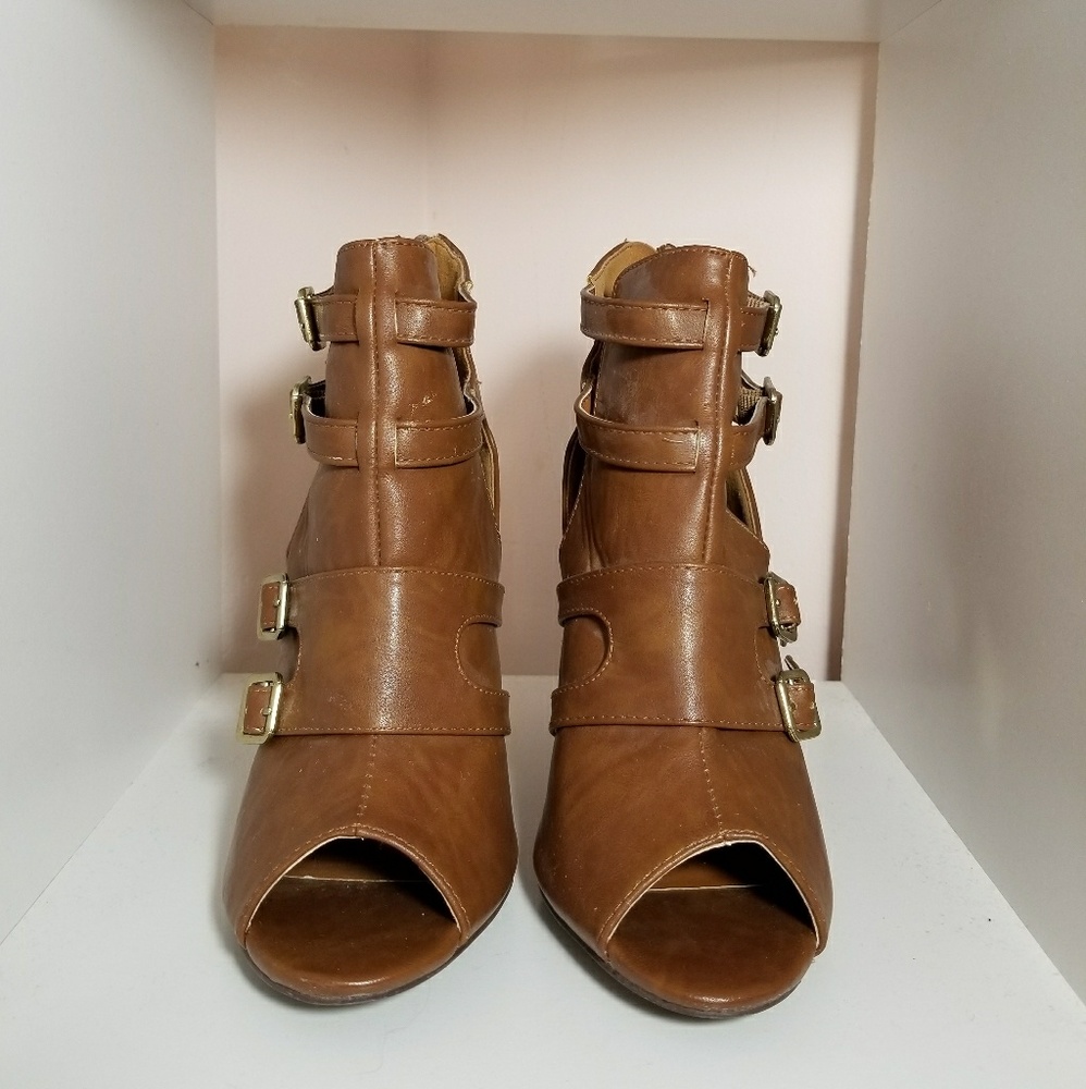 Heeled Open Toe Boots