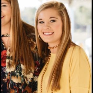 Meet your Posher, Macey