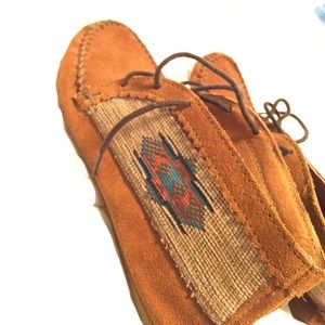 Minnetonka Moccasin Booties