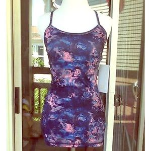 Lululemon tank sz 2