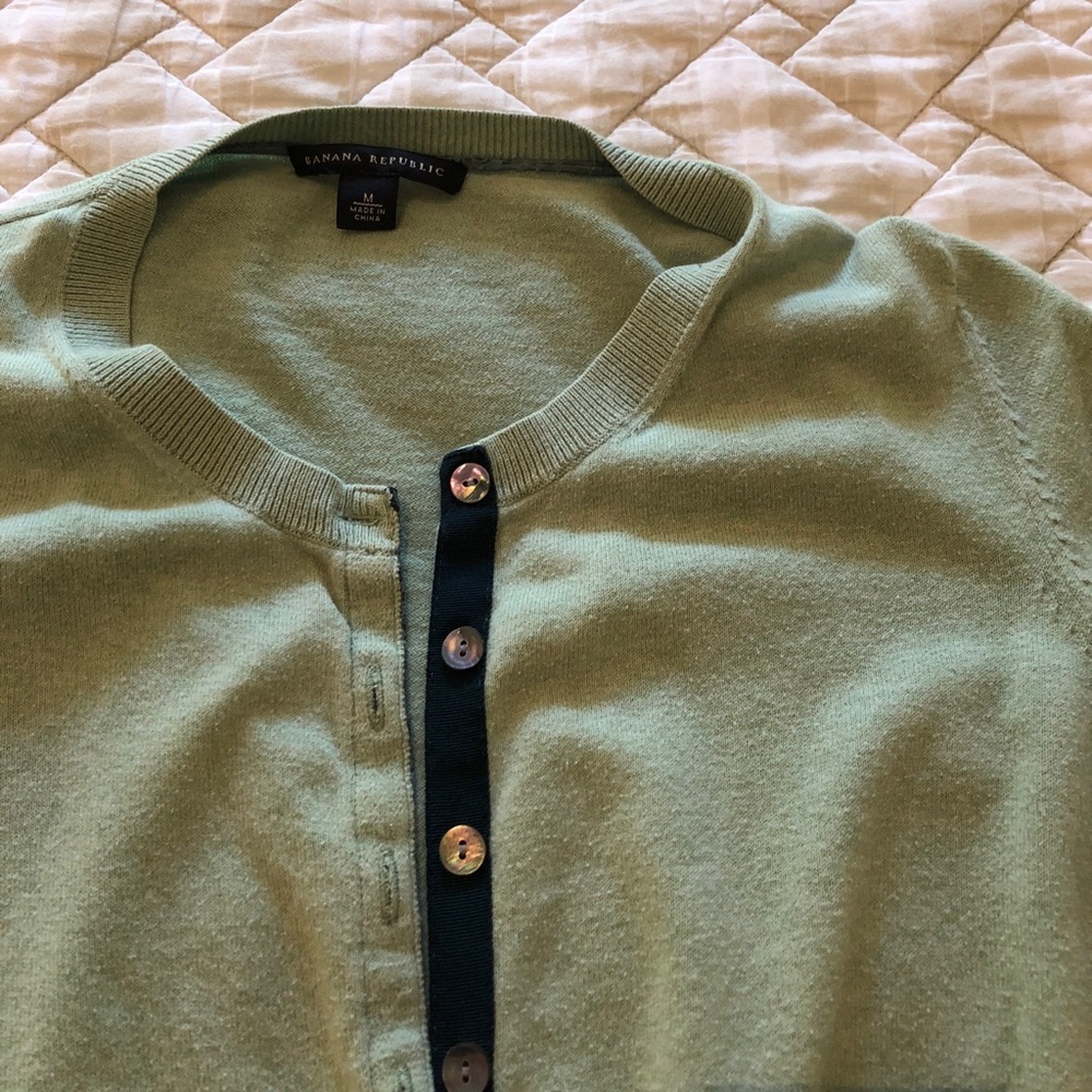 Heather green Banana Republic cartigan