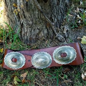 💥SOLD💥Vintage Large Concho Hip belt