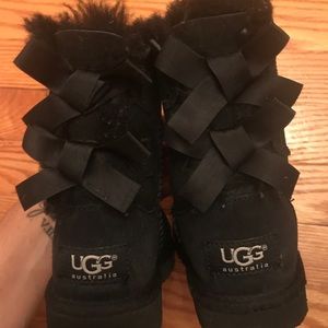 UGG Girls Bailey Bow II Boots