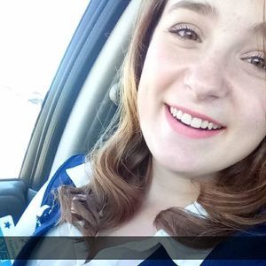 Meet your Posher, Eva